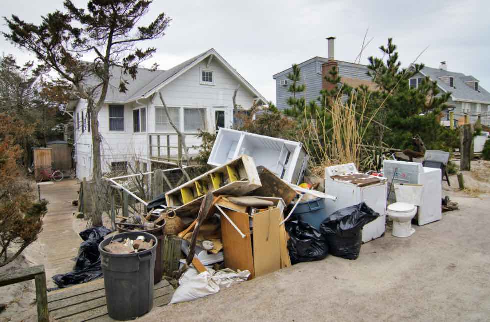 disaster-debris-removal-harvey